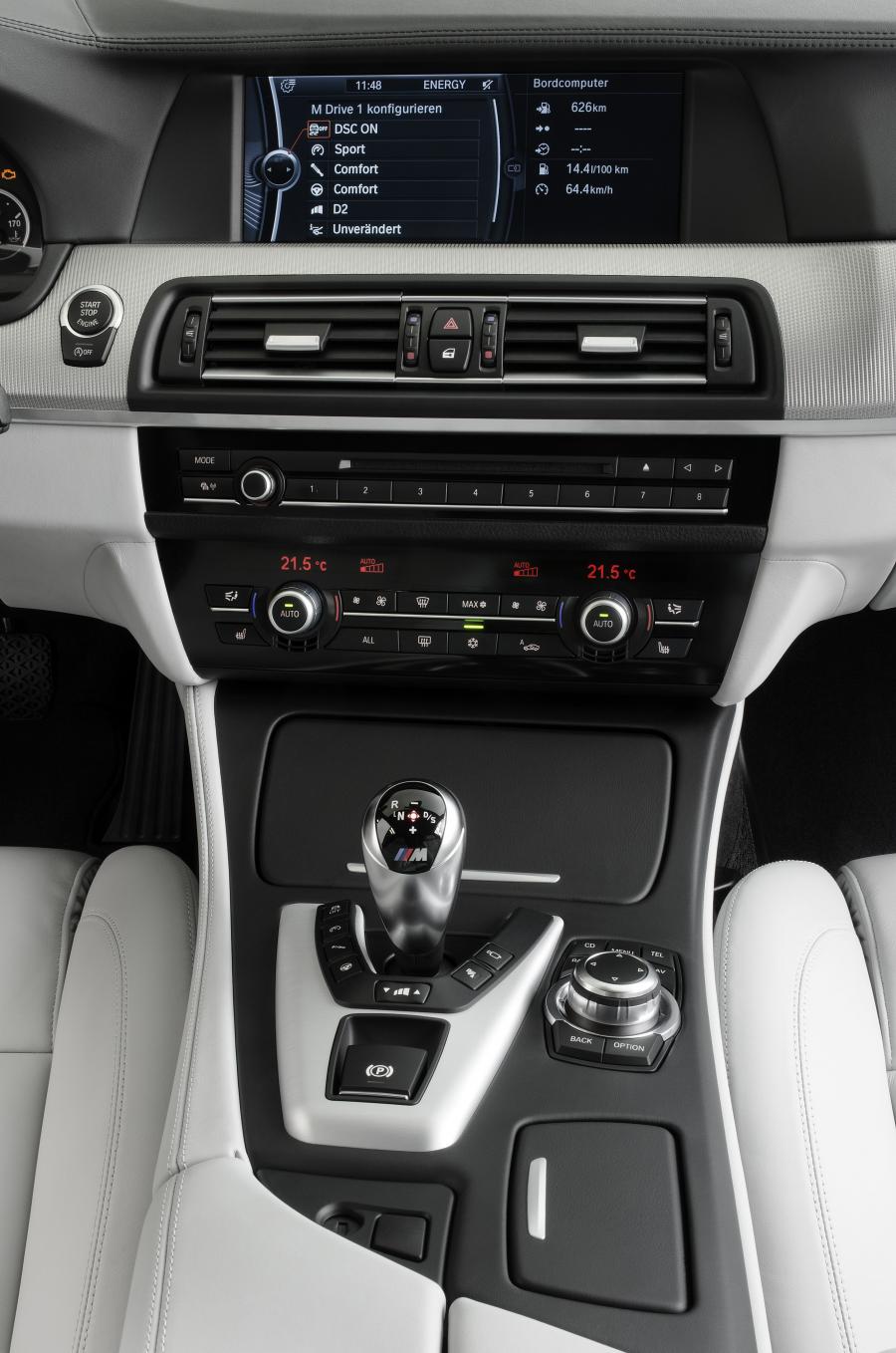  BMW M5 2011 года  (фото 32 из 344)